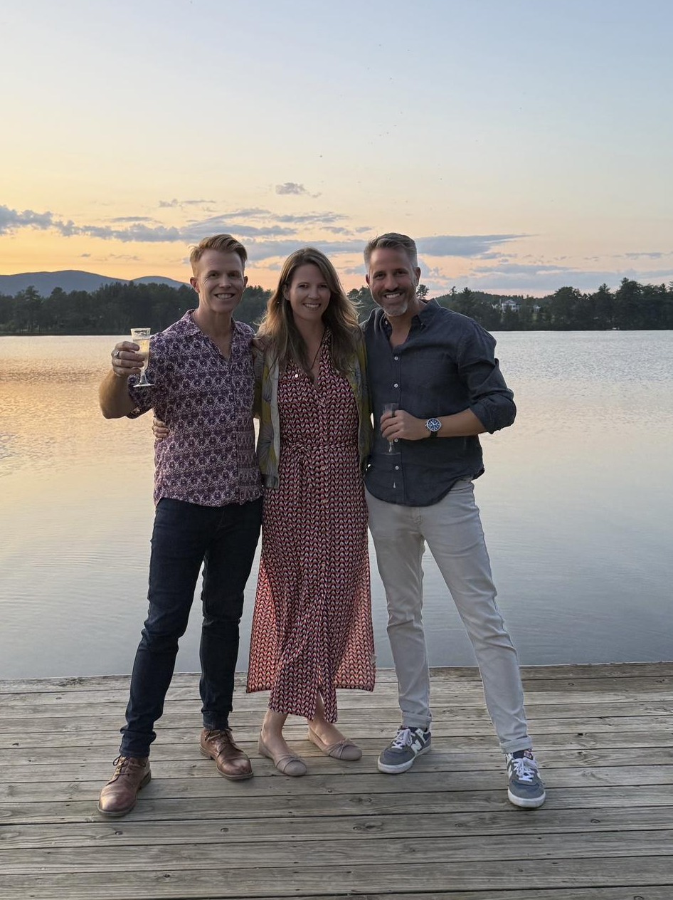 Pizza by the lake