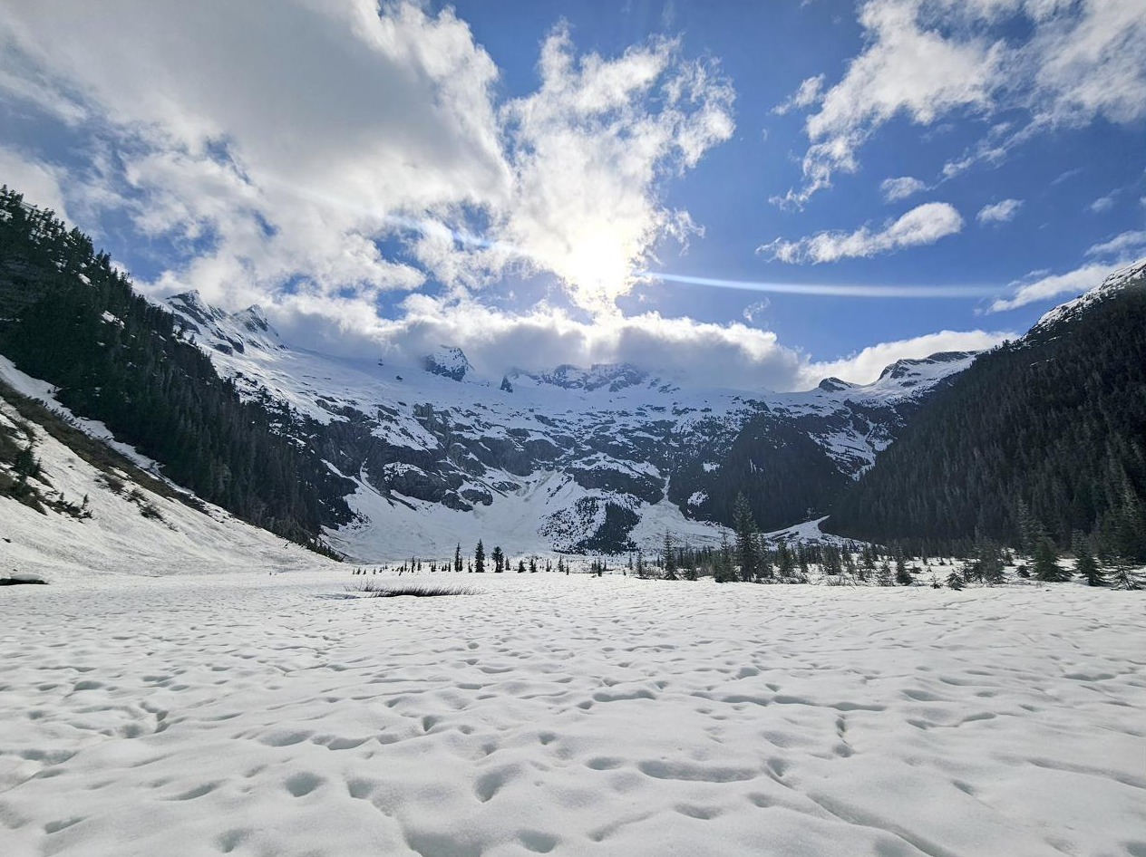 The landing site, Tantalus Ridge behind